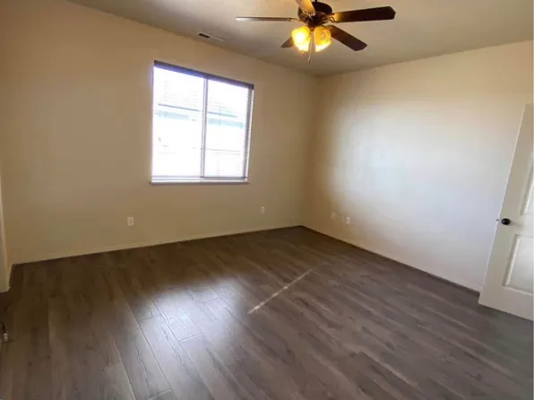 2095 E Saddleback View Dr, Enoch, UT 84721