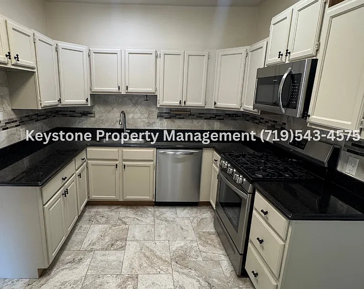 1410 Carteret Ave — Photo 21