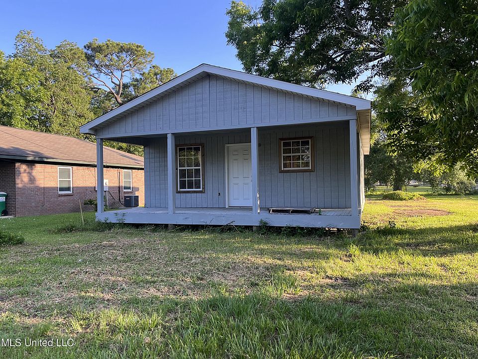 1st image of 2333 Jackson Ave