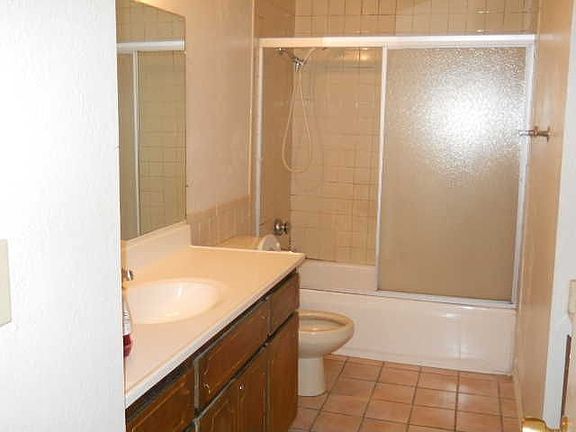 4th image of 9060 Tam O Shanter Dr