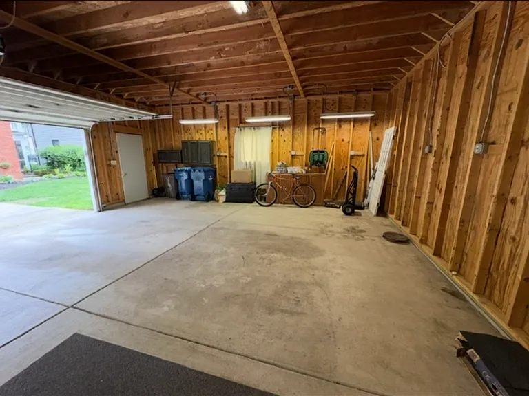 26939 Russell Rd — Photo 20