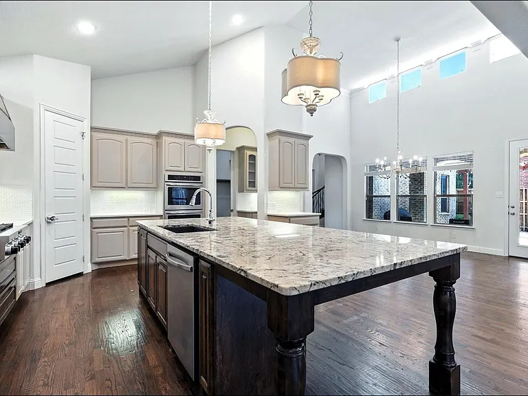 1733 Adalina Dr — Photo 20
