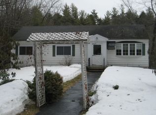 217 Heath Rd, Sanbornville, NH 03872