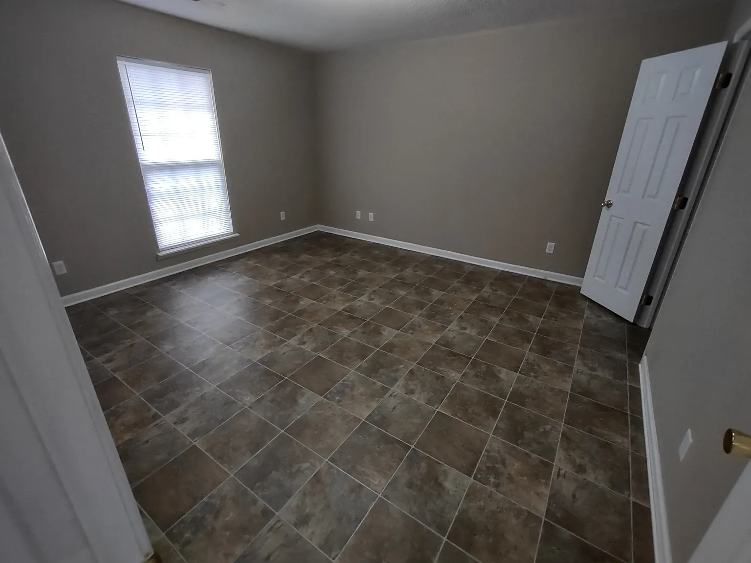 206 North Emmett Street - 1 — Photo 4
