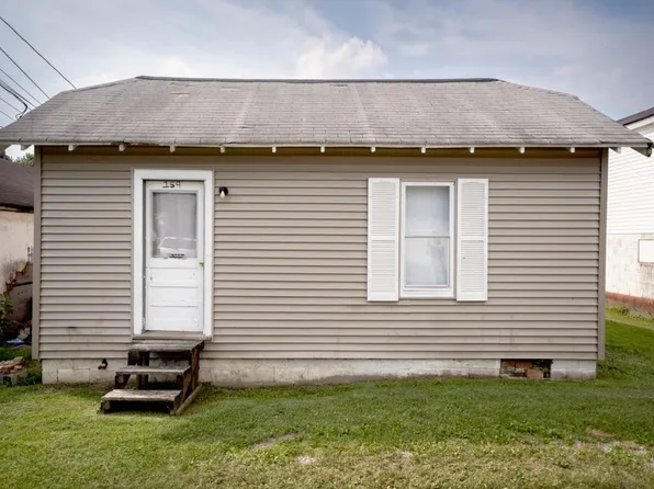 159 E 3rd Ave, South Shore, KY 41175