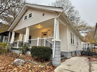 1507 NE Perry Ave, Peoria, IL 61603