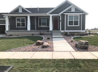 2160 S Parkwood Ln, Kaysville, UT 84037