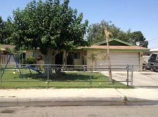 920 6th St, Bakersfield, CA 93304