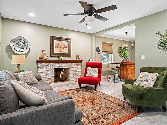 2nd image of 5810 Churchill Ct