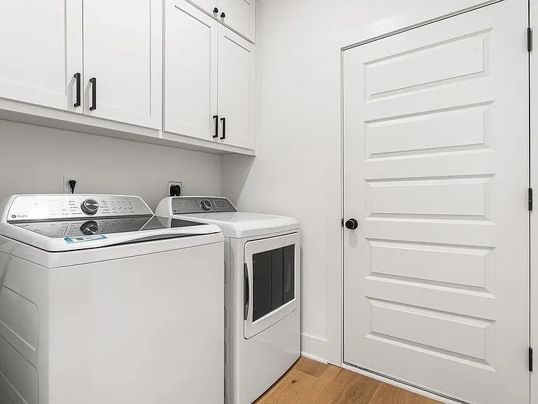 4100 W Olive St — Photo 11