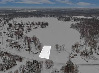 9772 Ten Mile Rd NE, Rockford, MI 49341