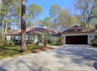 4 Sweet Gum Ln, Hilton Head Island, SC 29928
