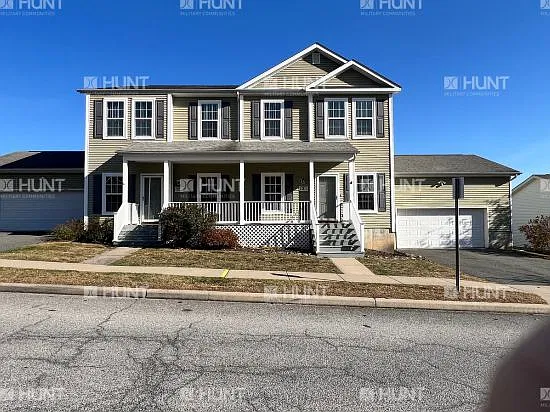 3 bed, 2.5 bath, 1692 sqft, $3,500 — Photo 2