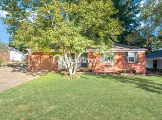 3820 Bishops Bridge Rd, Memphis, TN 38118