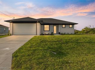 3304 39th St SW, Lehigh Acres, FL 33976