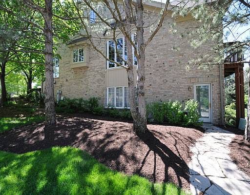 4th image of 15 Tartan Lakes Ct