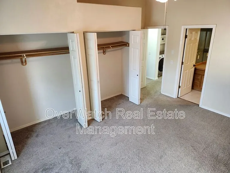 6922 Gold Kings Ave #A — Photo 9