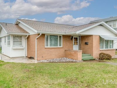1252 S Kimberly Ave, Iron Mountain, MI, 49801