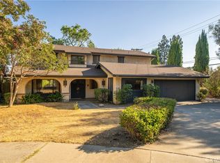 860 Pepperdine Ln, Claremont, CA 91711