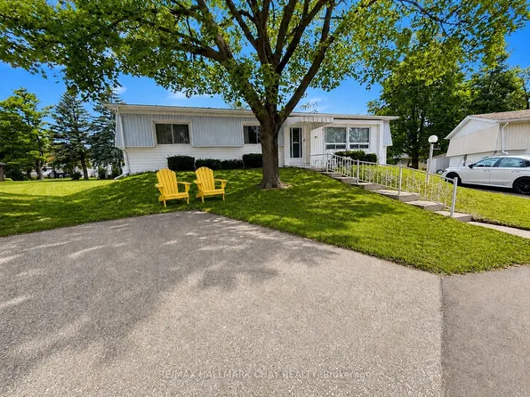 2 Poplar Ct, Innisfil, ON L9S 1M5