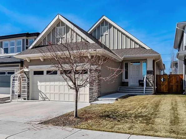 172 E Tuscany Ridge Cir NW, Calgary, AB T3L 0E5