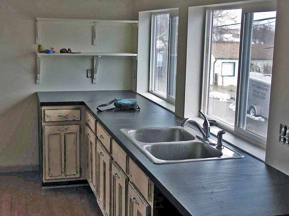 1st image of 508 Lafarge Ave Unit B