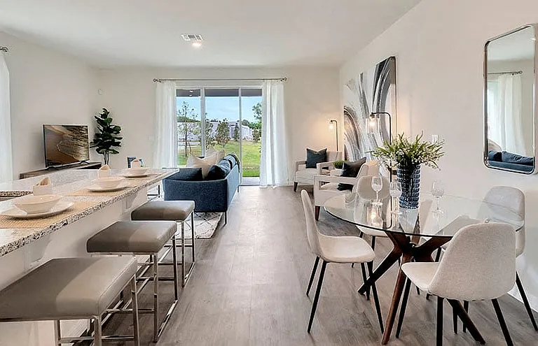 Windbrooks Townhomes — Photo 13
