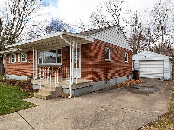 2nd image of 527 Douglas Dr