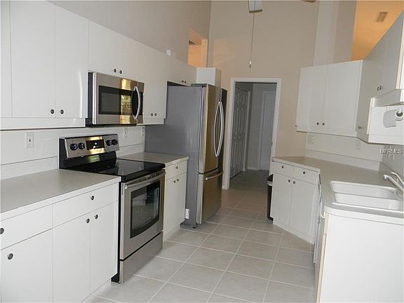 2nd image of 1178 Live Oak Cir