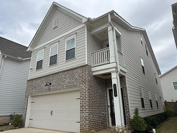 2nd image of 3723 Silvery Way