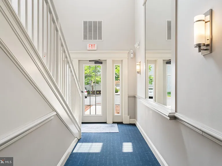 11333 Westbrook Mill Ln #301 — Photo 2