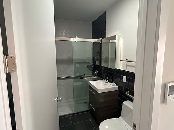 2nd image of 440 E 115th St #4A