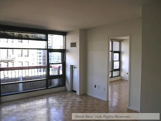 Rented by Bond New York | media 45