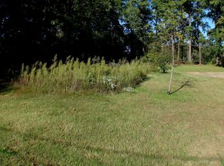 2935 Lake Shore Rd S, Denver, NC 28037