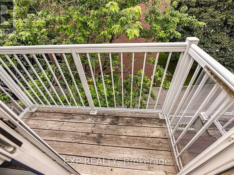 901 Kennedy Rd #8 — Photo 14