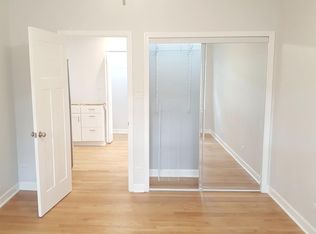 5458 W Berteau Ave #1, Chicago, IL 60641