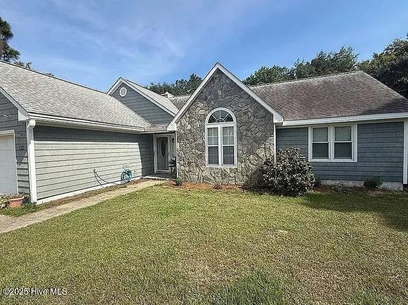 121 Guthrie Drive, Newport, NC 28570
