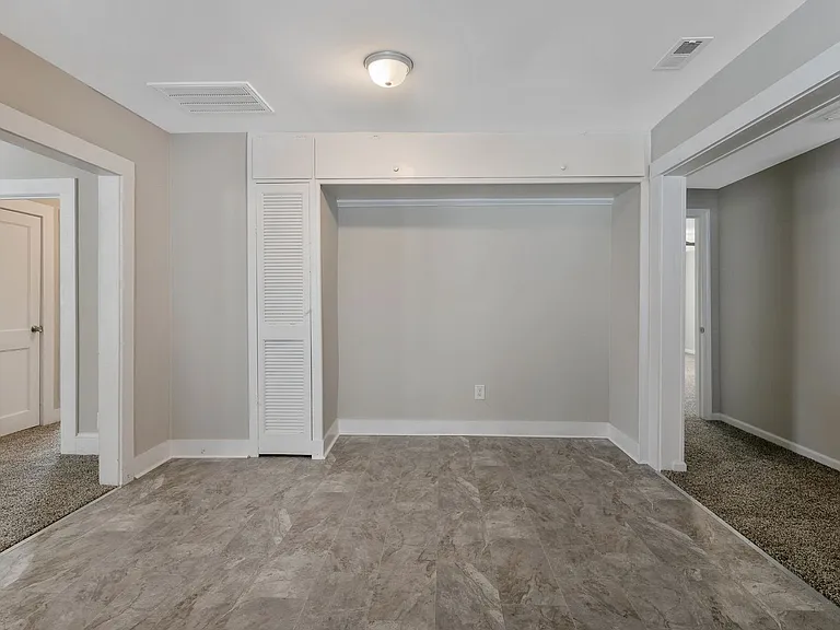 118 Circle Ct — Photo 17