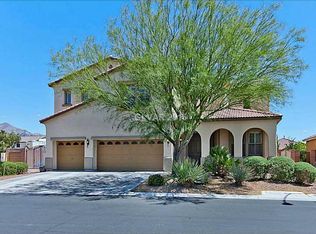 8904 Monte Oro Dr, Las Vegas, NV 89131