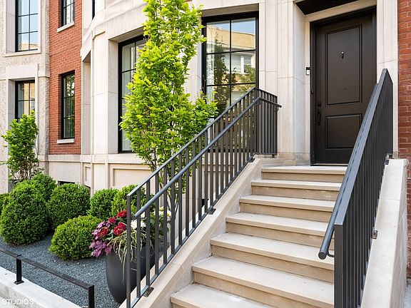 2nd image of 445 W Arlington Pl #1W