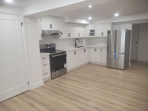 4th image of 609 Amberwood Cres #Basement