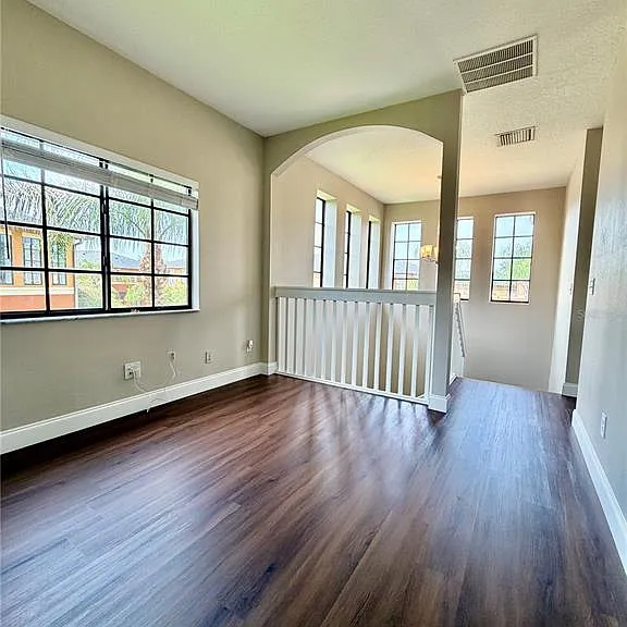 1050 Blackwater Dr — Photo 28