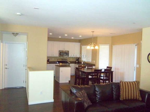 4th image of 10264 Montes Vascos Dr