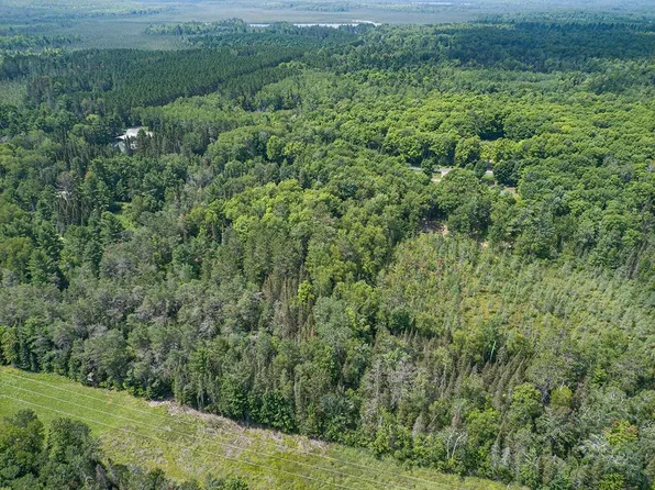 4708 Lyons Ln, Eagle River, WI 54521