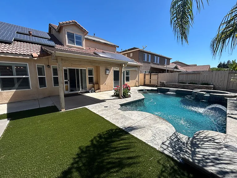 3052 Red Oak Ct — Photo 18