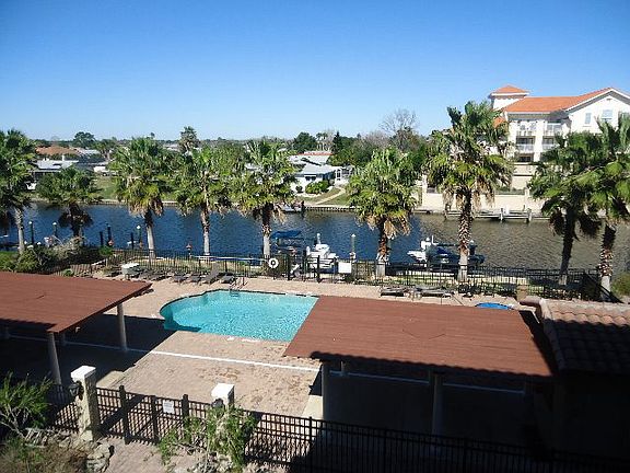 2nd image of 106 Club House Dr Unit 311