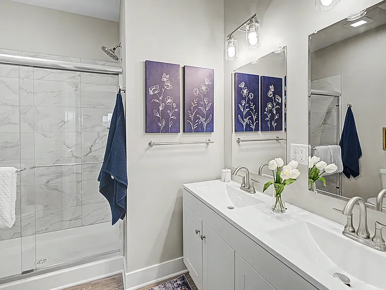 2747 Amelia Ln — Photo 6
