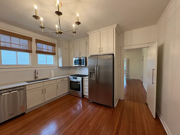 216 Orion Ave — Photo 5