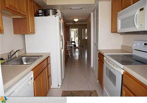 2nd image of 2151 NE 42nd Ct APT 224