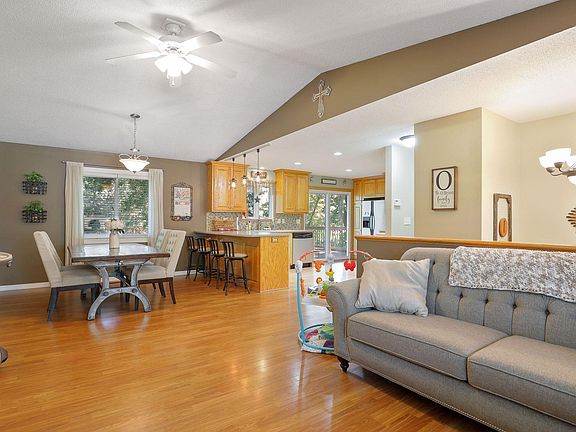 5th image of 8516 Green Haven Dr